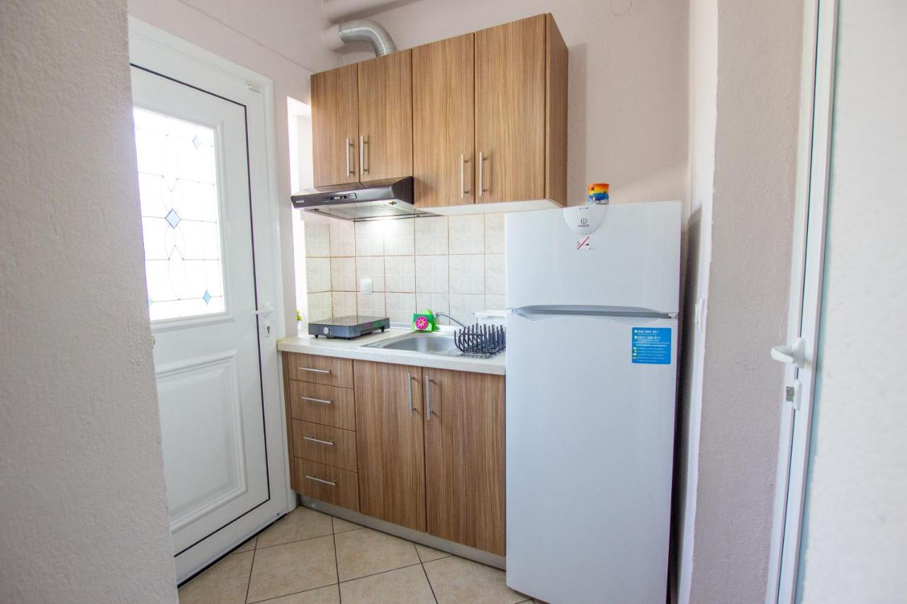 Vordos Rooms Nea Vrasna Bagian luar foto